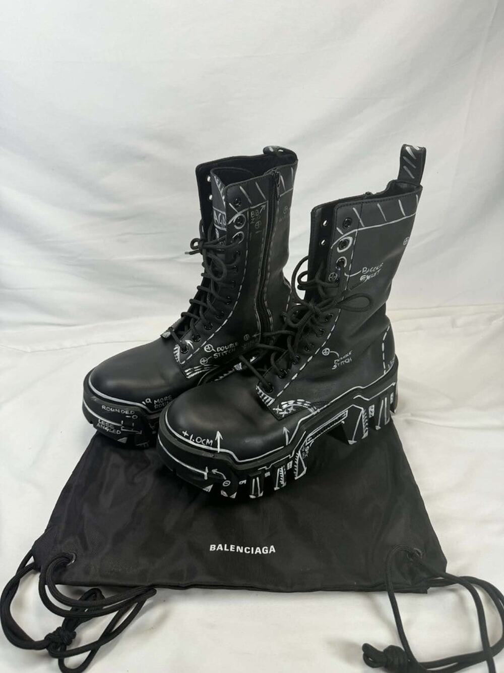 Balenciaga Strike Graffiti Boot US 7 SPB-MS 363347